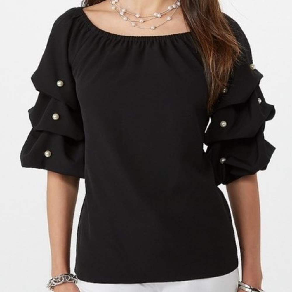 Ruched Pearl Sleeve top